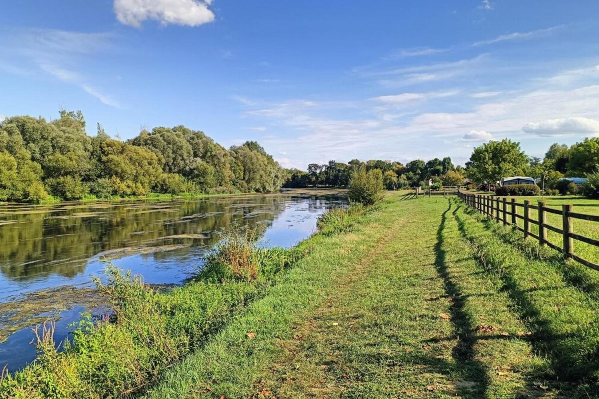 Du Petit Ruisseau 6,5km Du Zoo Holiday home *